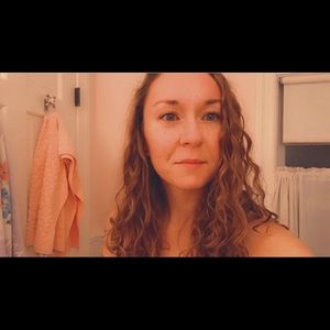 Meet your Posher, Helen